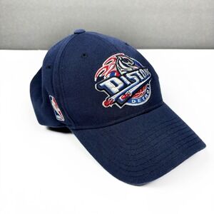 Vintage Detroit Pistons NBA Cap Hat Navy Blue Flaming Horse